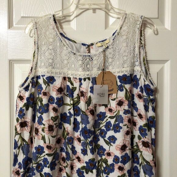 NWT! Kori America Dress/Sleepwear Size Medium Floral Print - Picture 2 of 5